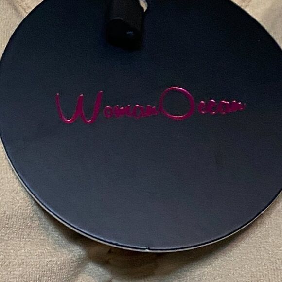 Cami Tank Top with "5 Zones" InstaShaper Technology. Size Medium NWT - Picture 5 of 13